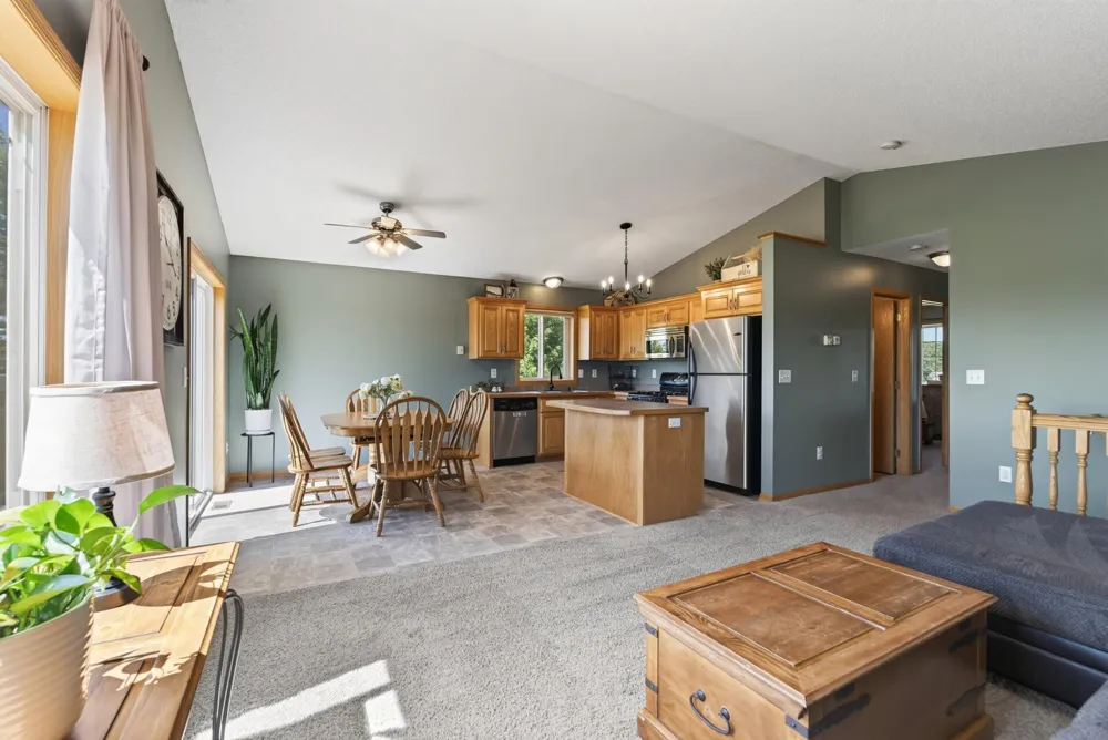 13487 Saint Croix Trail North Branch, MN 55056