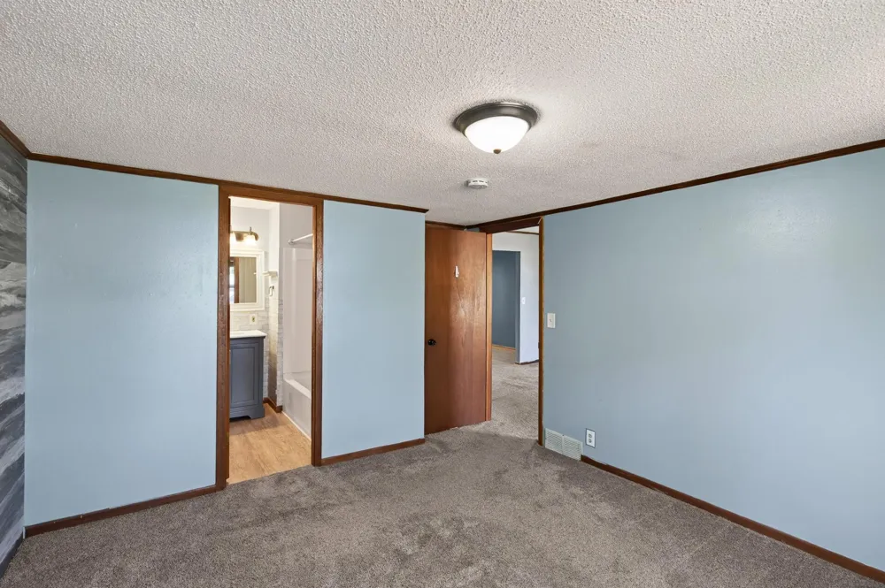 220 Chestnut Street Belle Plaine, MN 56011