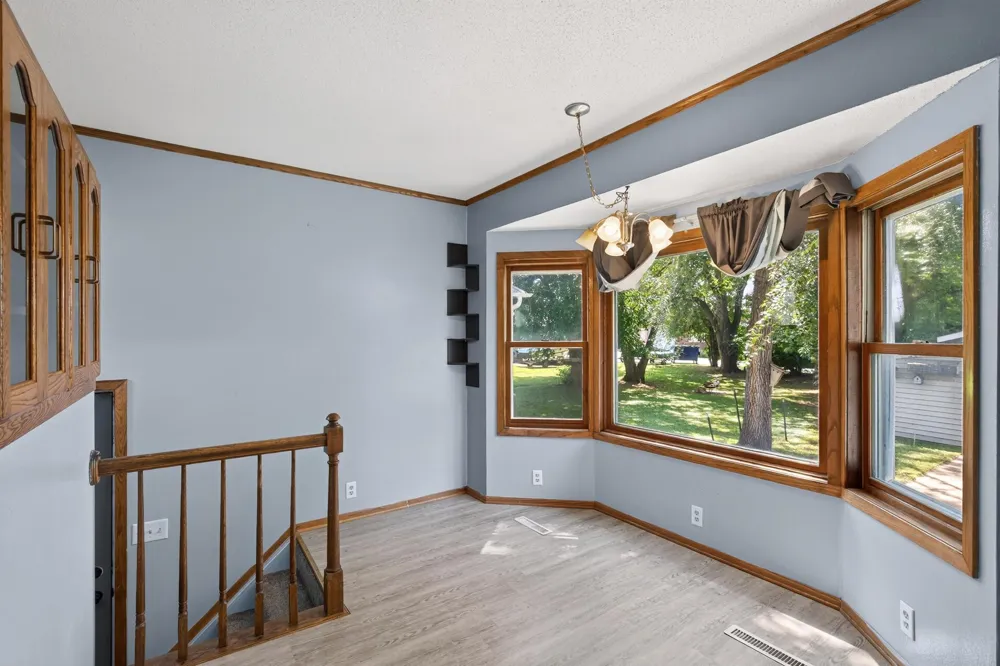 220 Chestnut Street Belle Plaine, MN 56011