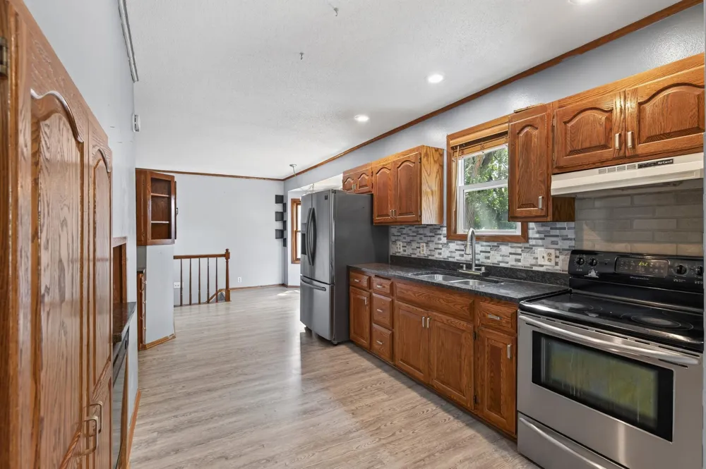 220 Chestnut Street Belle Plaine, MN 56011