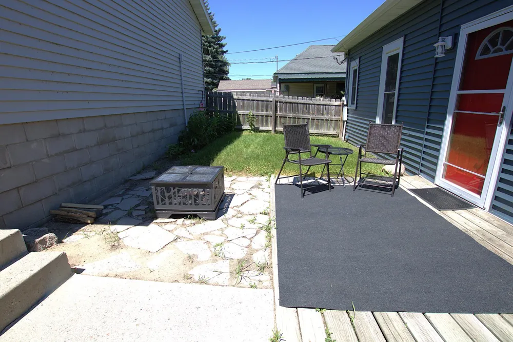 425 8th Street NE Staples, MN 56479