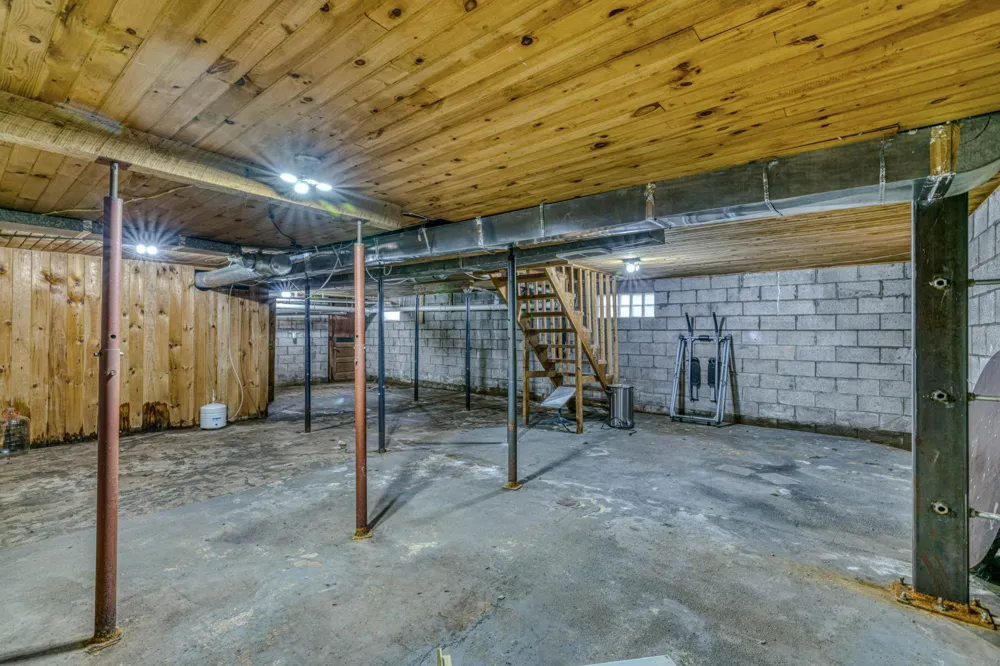 8546 E Spaulding Road South Range, WI 54874