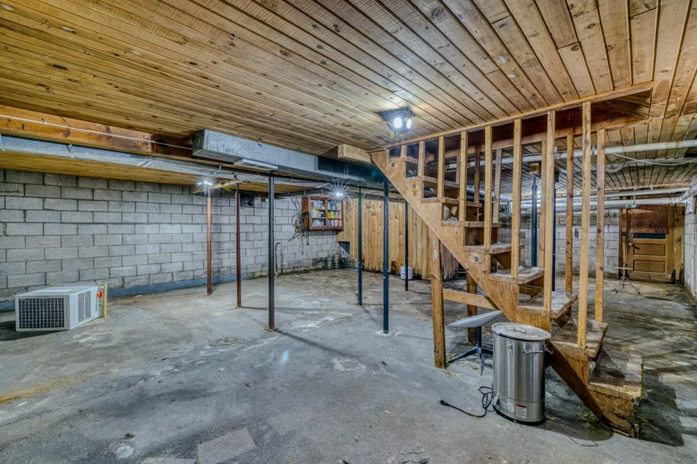 8546 E Spaulding Road South Range, WI 54874
