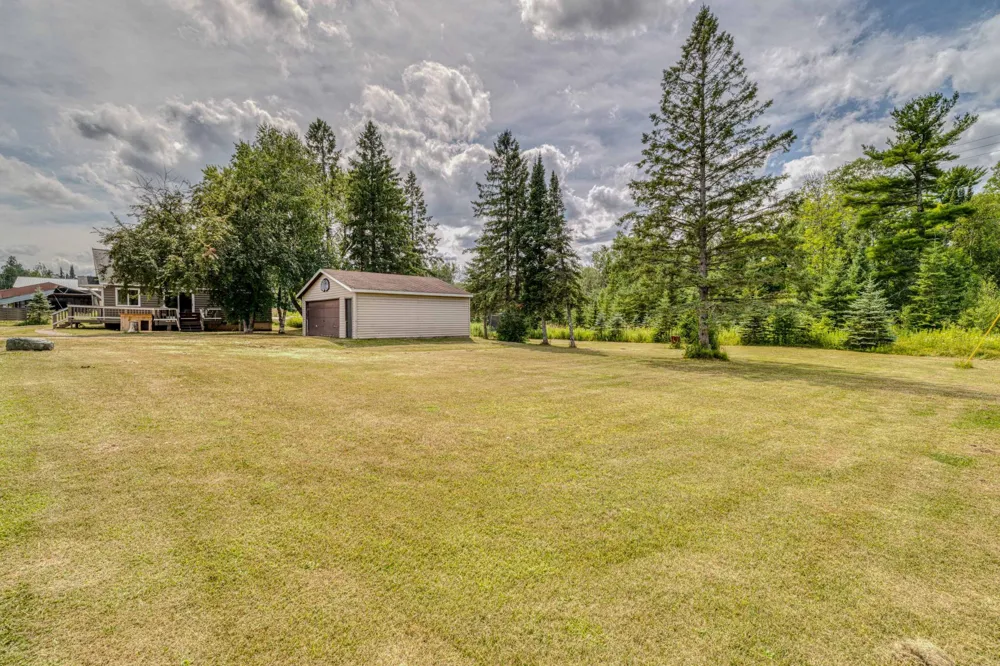 8546 E Spaulding Road South Range, WI 54874