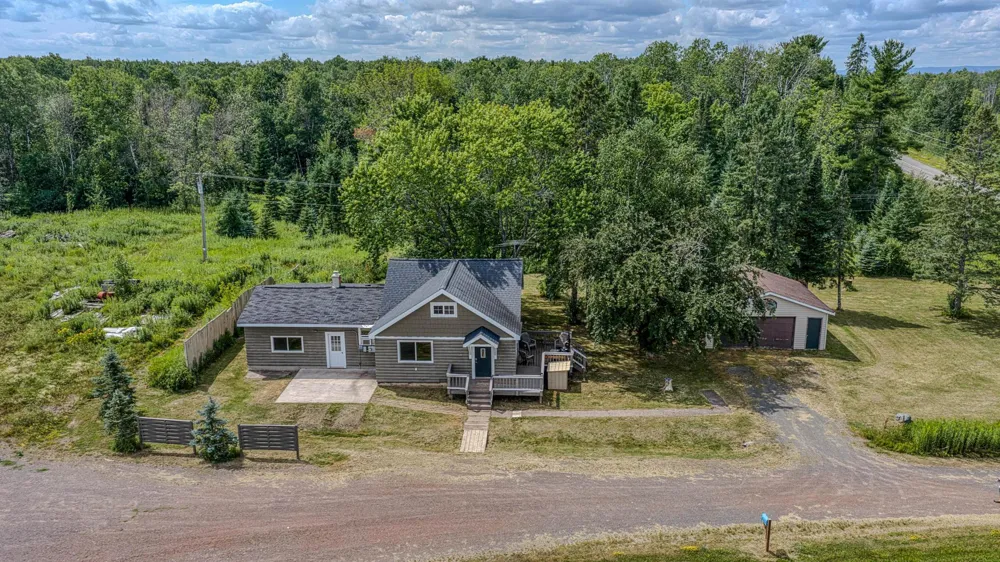 8546 E Spaulding Road South Range, WI 54874