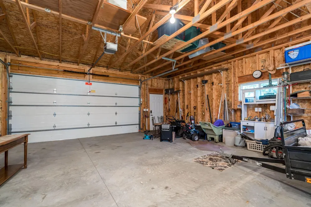 6105 Shamrock Drive Madison Lake, MN 56063