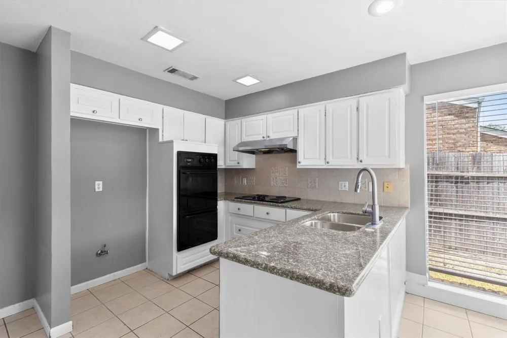 1908 Treehouse Lane Plano, TX 75023