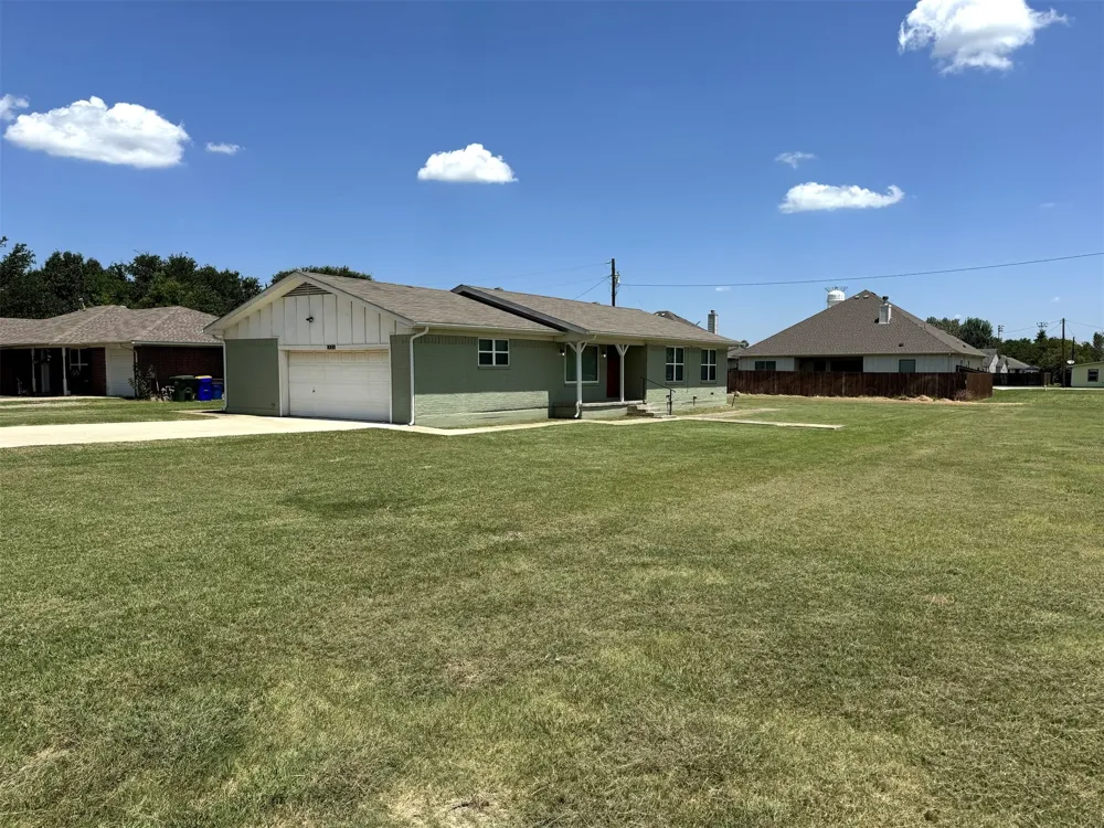 321 E Lake Street Krum, TX 76249