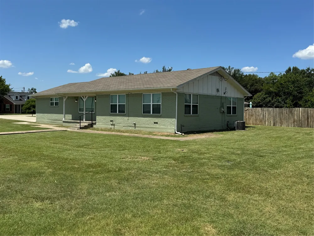 321 E Lake Street Krum, TX 76249