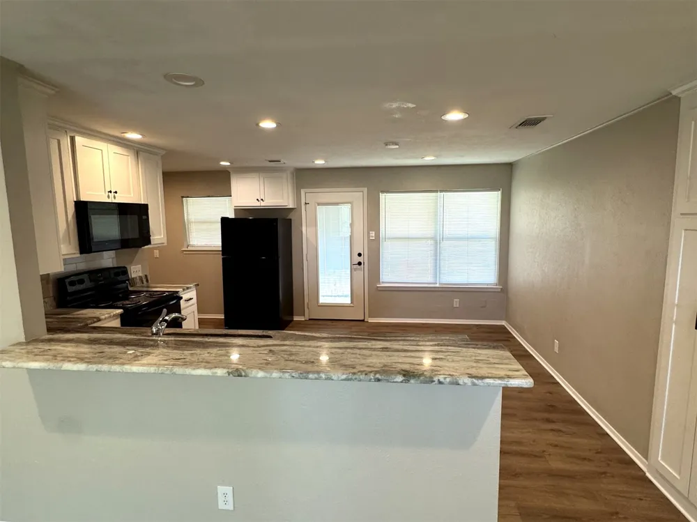 321 E Lake Street Krum, TX 76249