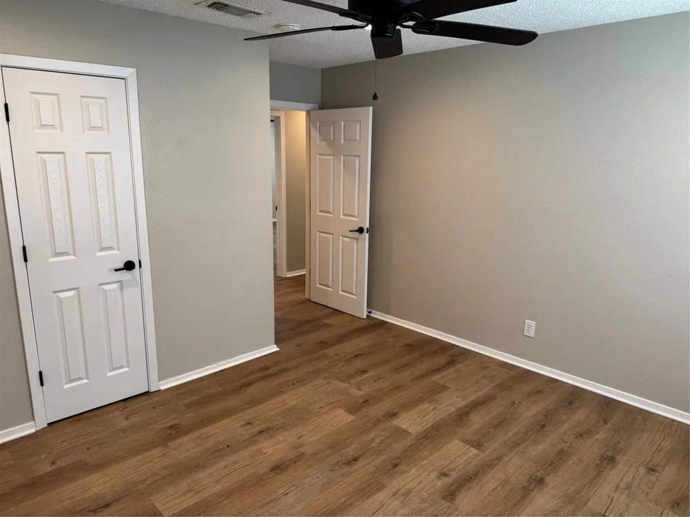 321 E Lake Street Krum, TX 76249
