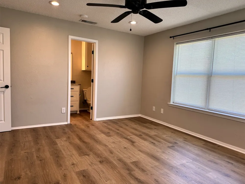 321 E Lake Street Krum, TX 76249