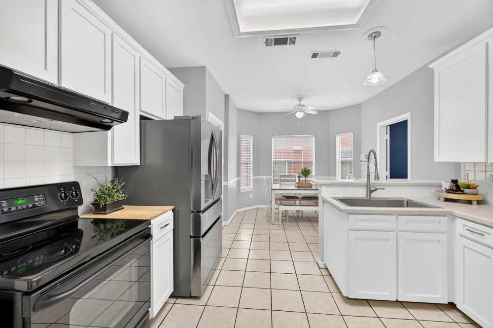 2724 Winterlake Drive Carrollton, TX 75006