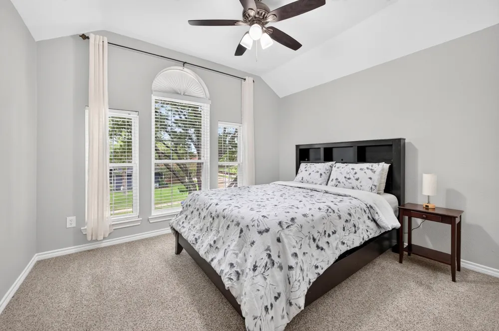 2724 Winterlake Drive Carrollton, TX 75006