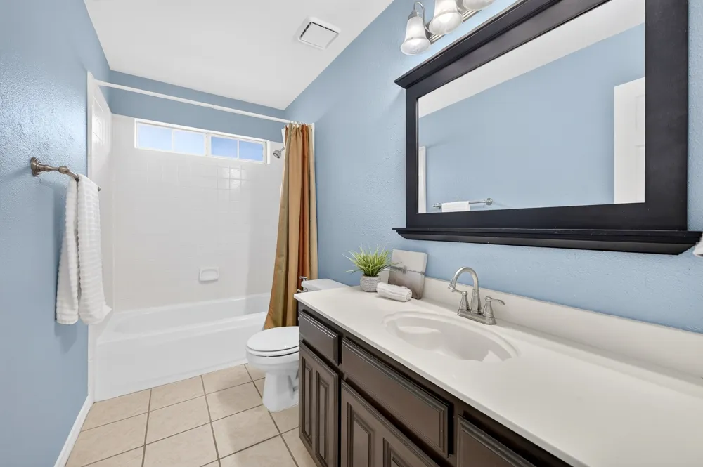 2724 Winterlake Drive Carrollton, TX 75006