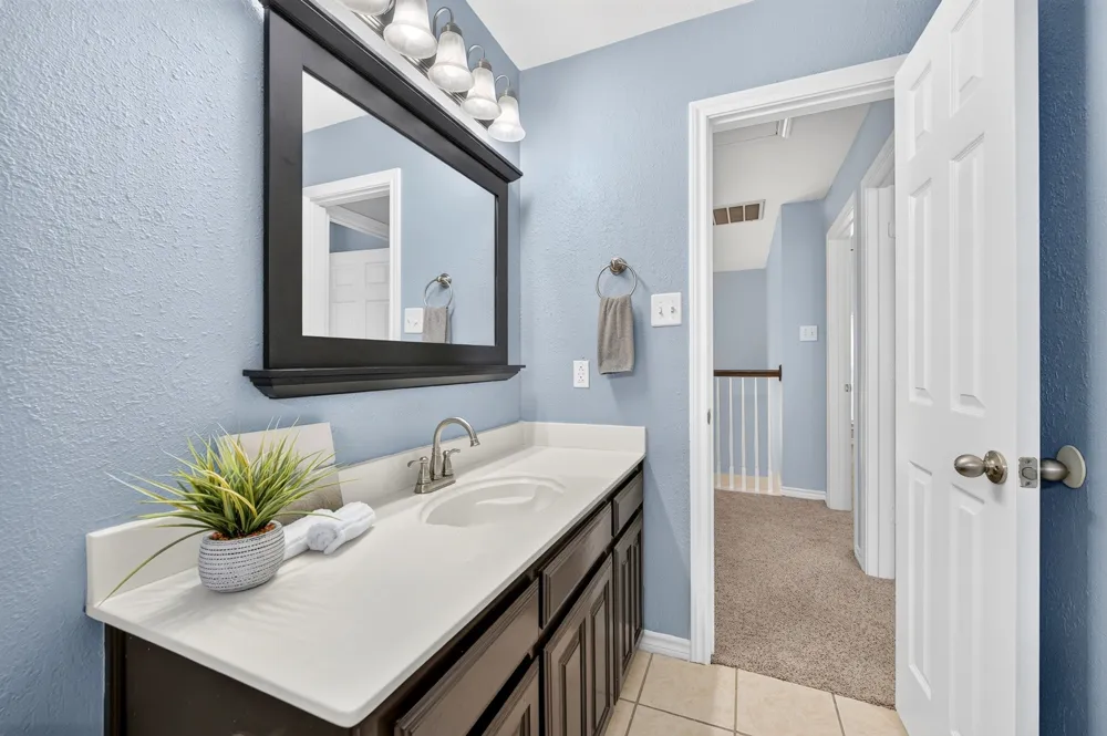 2724 Winterlake Drive Carrollton, TX 75006