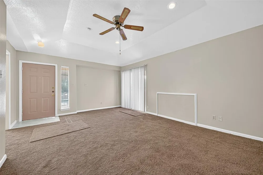 11503 Nobility Drive #4 C Stafford, TX 77477