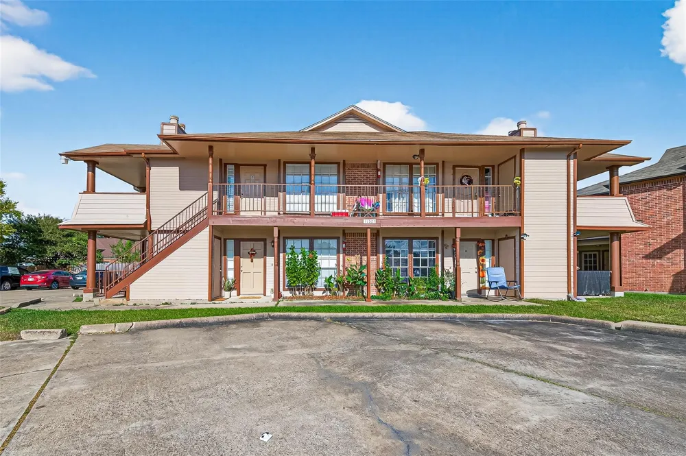 11503 Nobility Drive #4 C Stafford, TX 77477