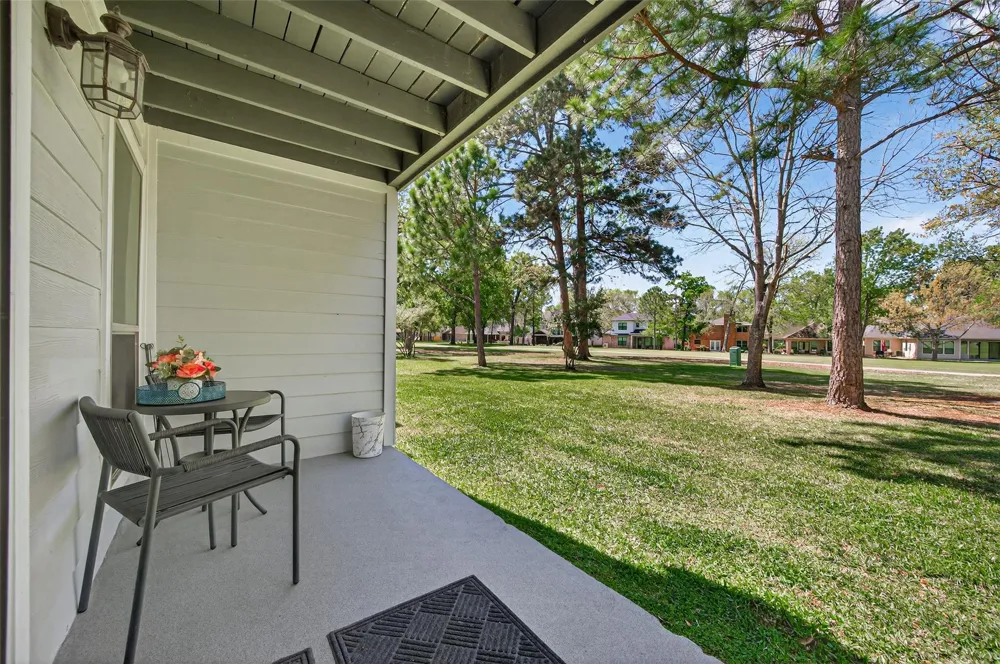 13151 Walden Road #129 Montgomery, TX 77356