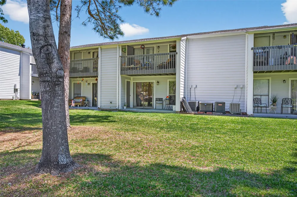 13151 Walden Road #129 Montgomery, TX 77356