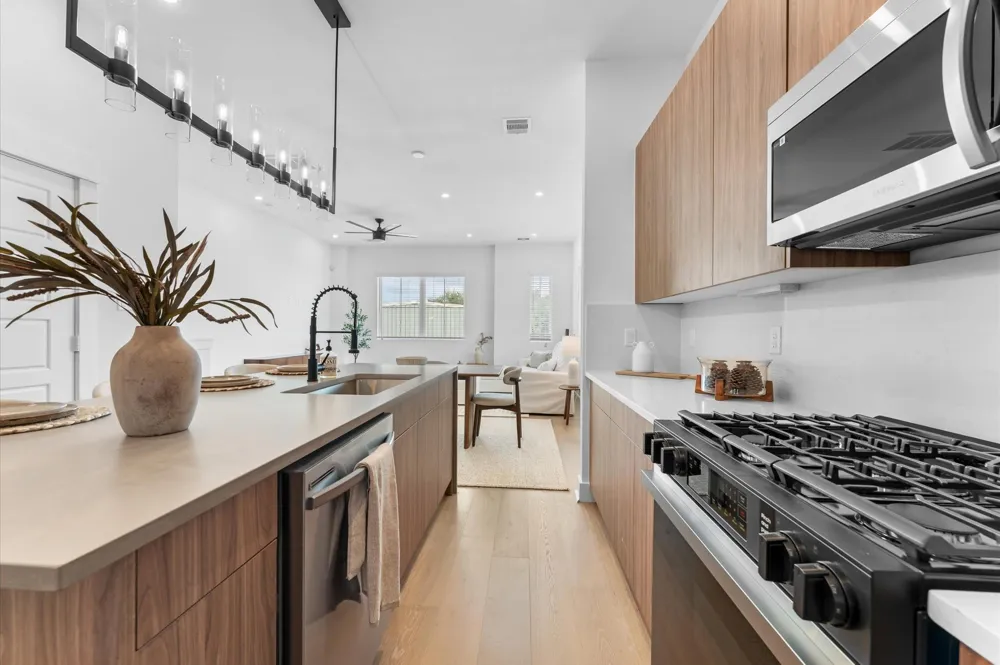 4329 Arlington Street Houston, TX 77022