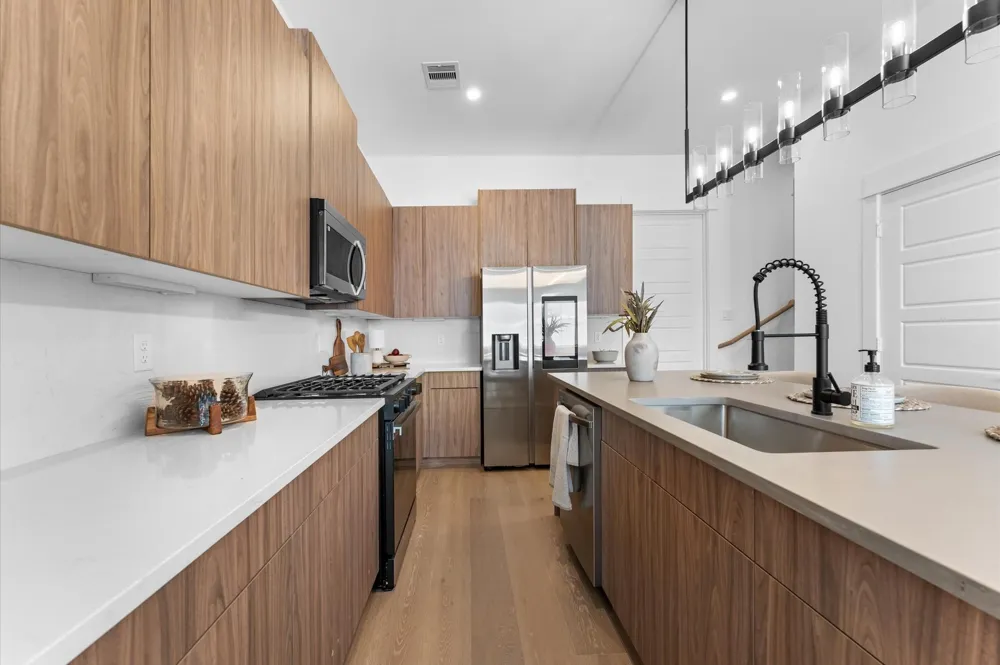 4329 Arlington Street Houston, TX 77022