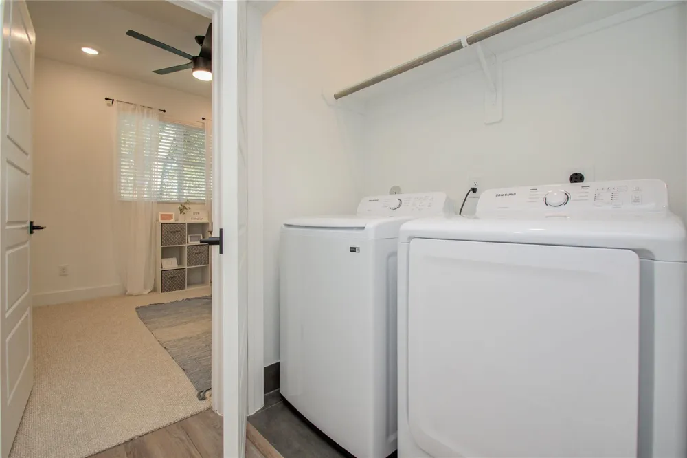 4329 Arlington Street Houston, TX 77022
