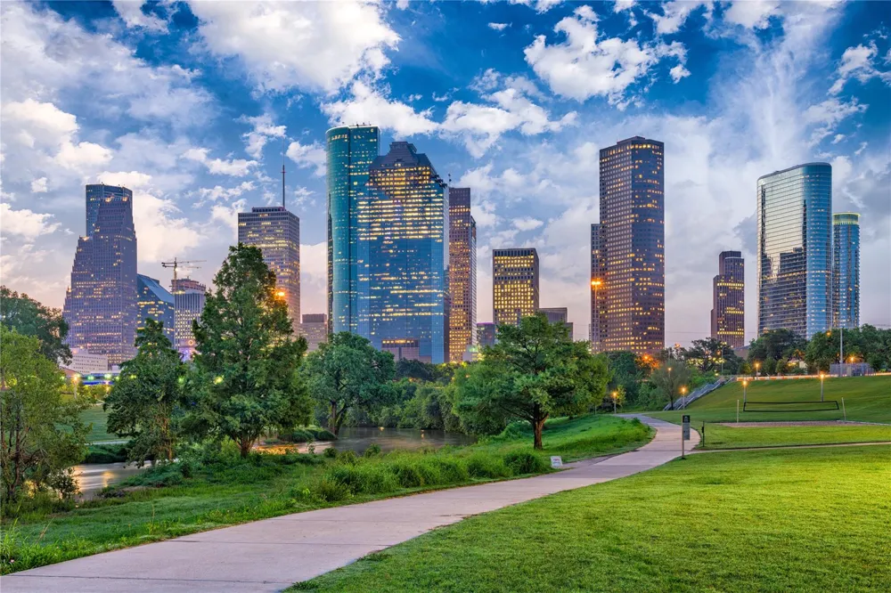 4329 Arlington Street Houston, TX 77022