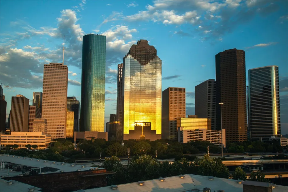 4329 Arlington Street Houston, TX 77022