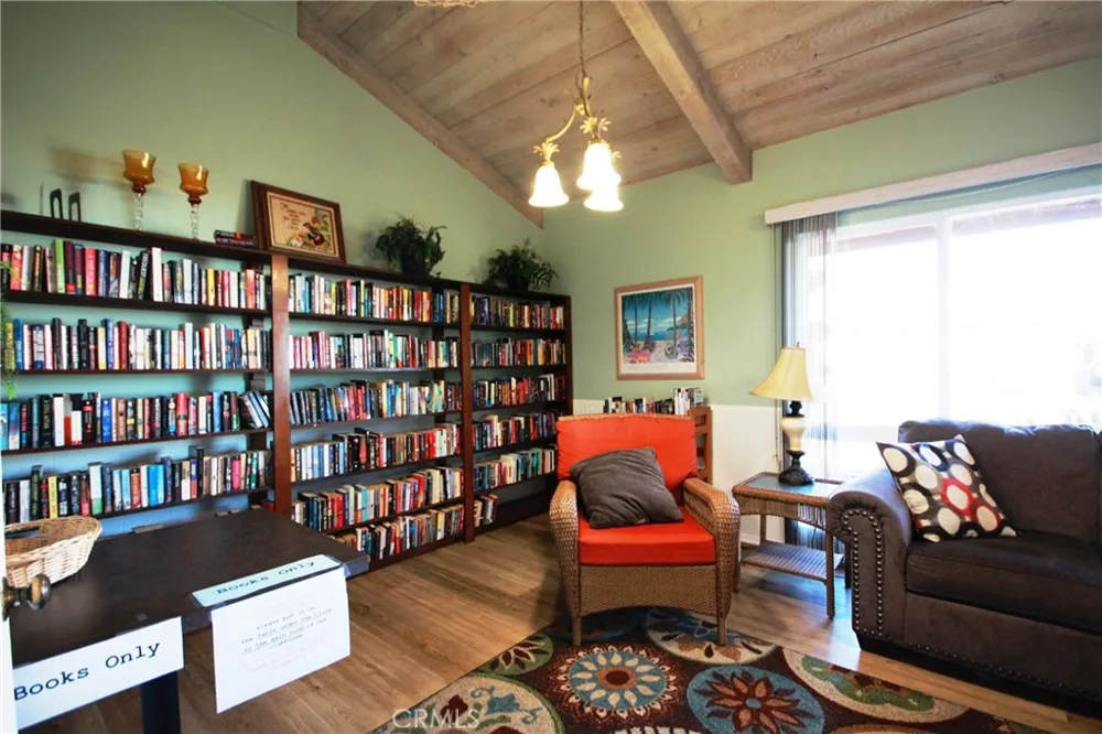 9850 Garfield Avenue #95 Huntington Beach, CA 92646