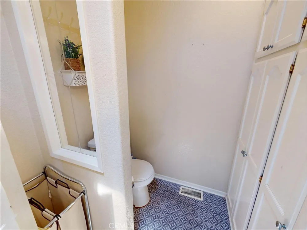 9850 Garfield Avenue #95 Huntington Beach, CA 92646