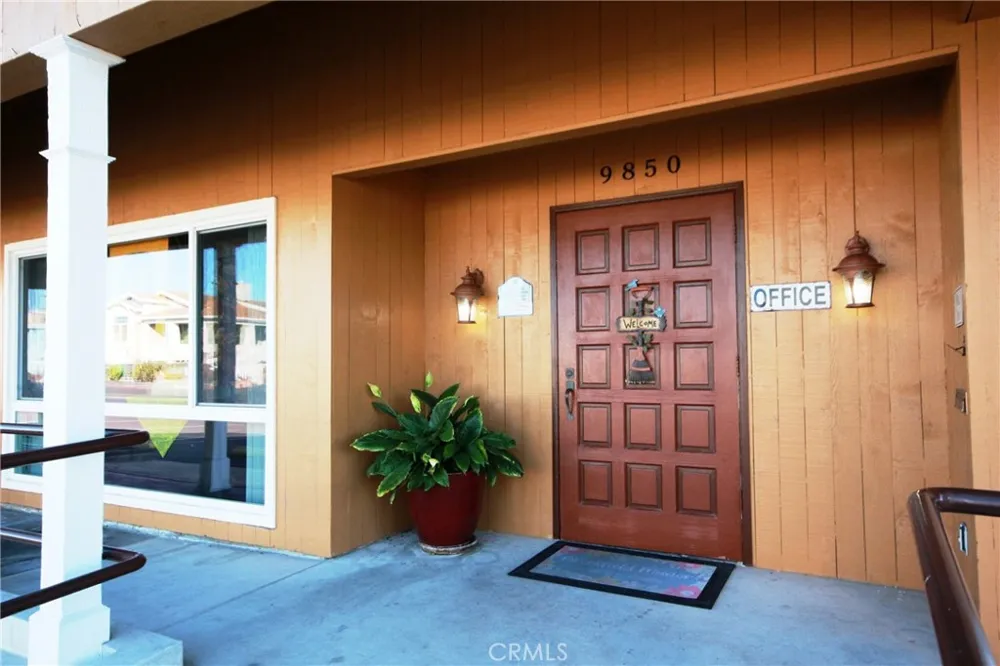 9850 Garfield Avenue #95 Huntington Beach, CA 92646