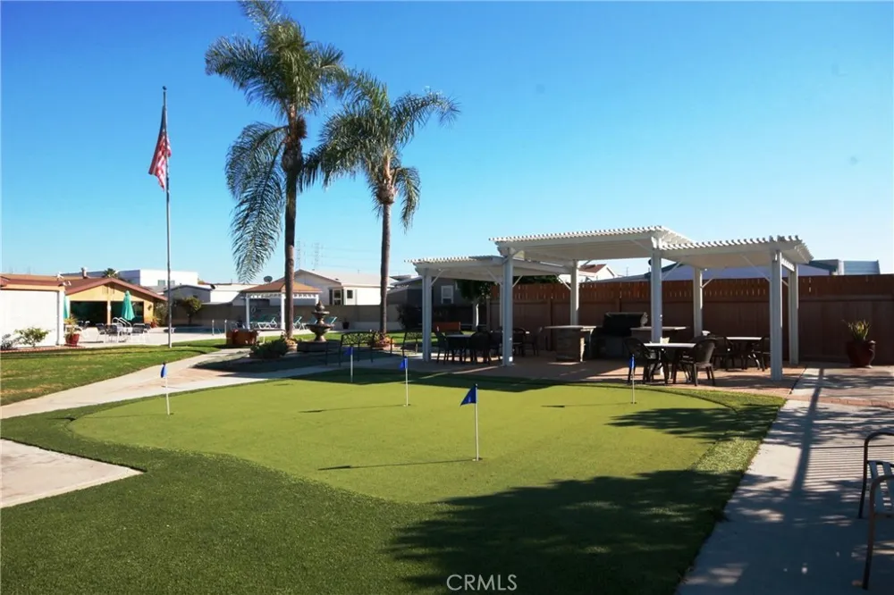 9850 Garfield Avenue #95 Huntington Beach, CA 92646