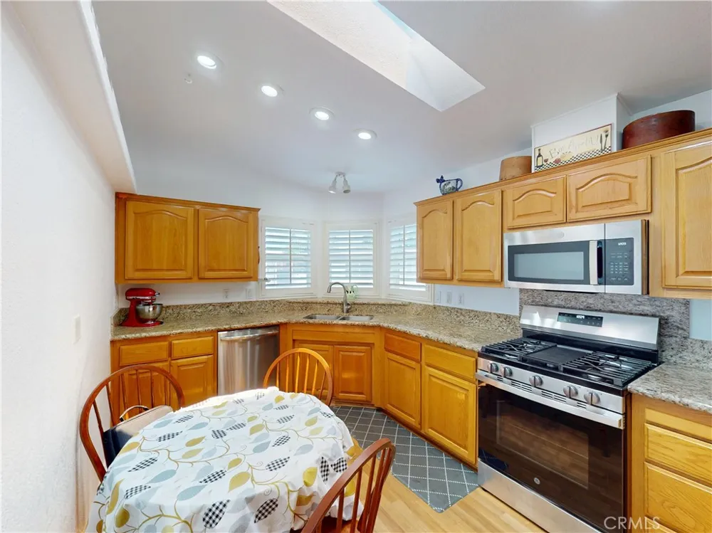 9850 Garfield Avenue #95 Huntington Beach, CA 92646