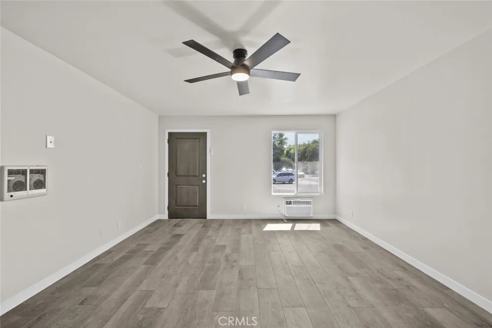 1925 Royalty Drive Pomona, CA 91767