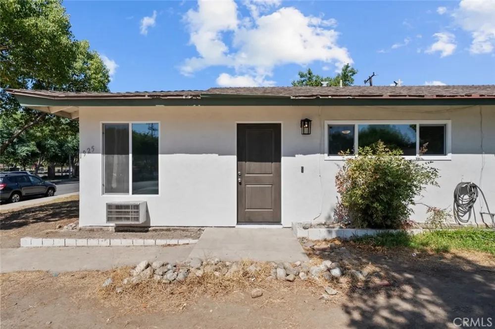 1925 Royalty Drive Pomona, CA 91767
