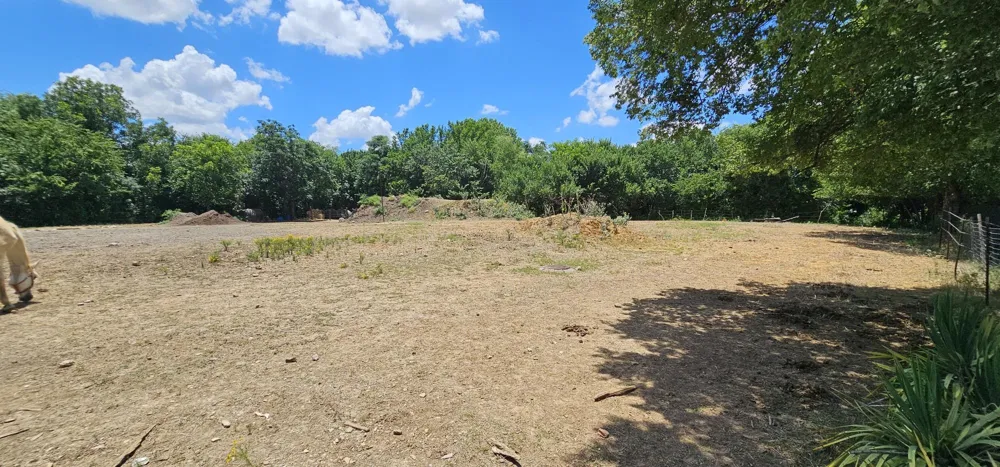 2001 Solona Street Haltom City, TX 76117