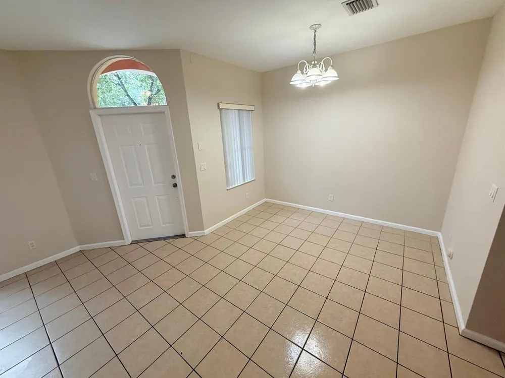905 SANTA CATALINA CIRCLE #905 North Lauderdale, FL 33068