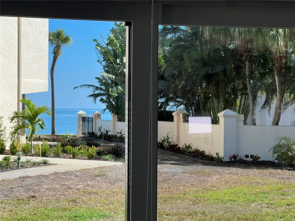 7550 SUNSHINE SKYWAY LANE S #P11 St Petersburg, FL 33711