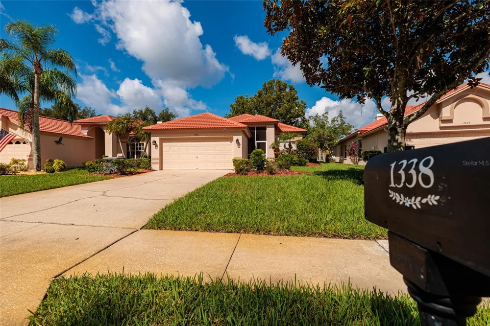 1338 DARTFORD DRIVE Tarpon Springs, FL 34688
