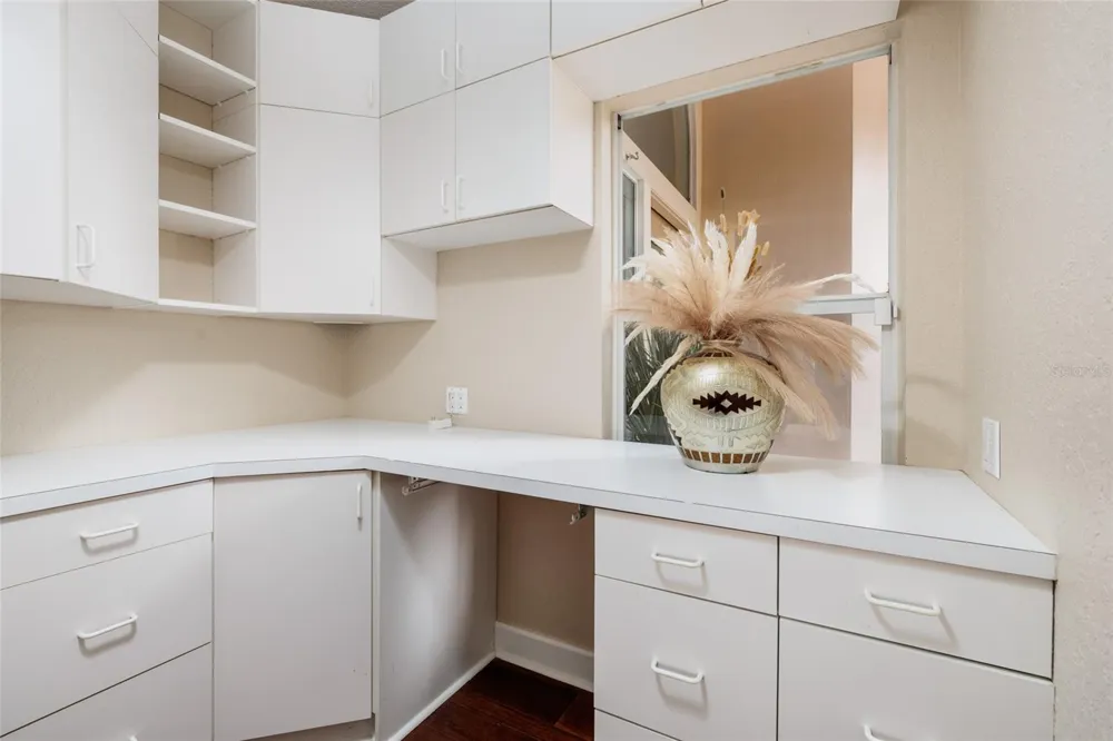 1338 DARTFORD DRIVE Tarpon Springs, FL 34688