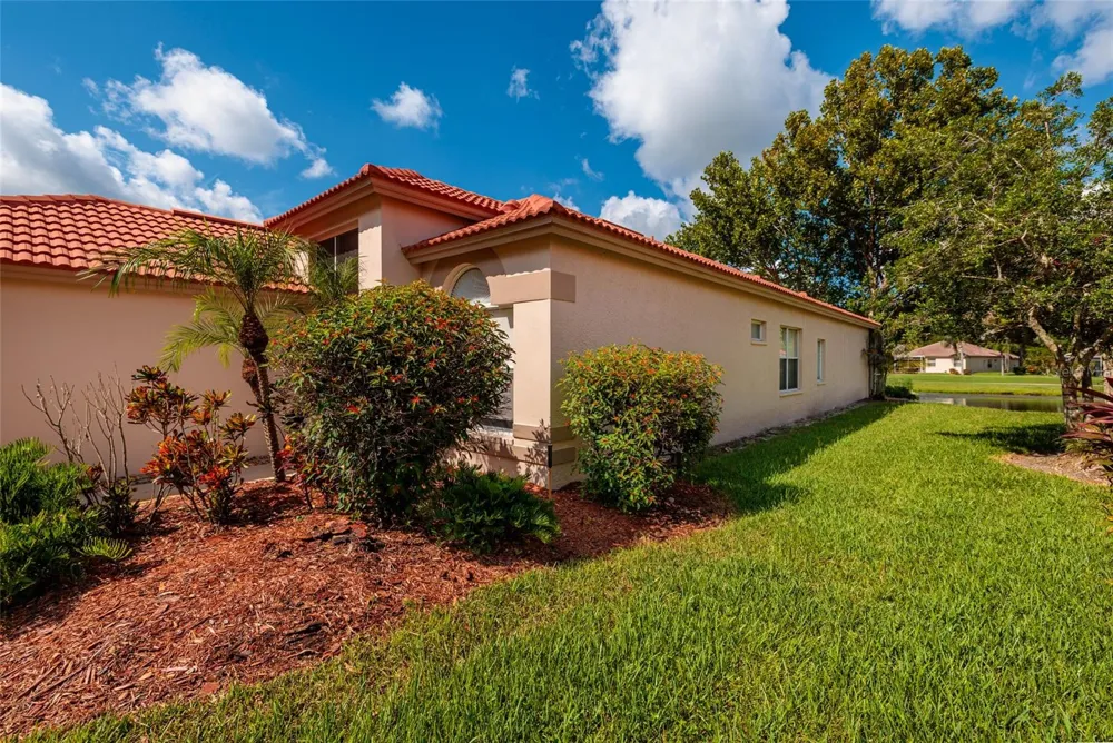 1338 DARTFORD DRIVE Tarpon Springs, FL 34688