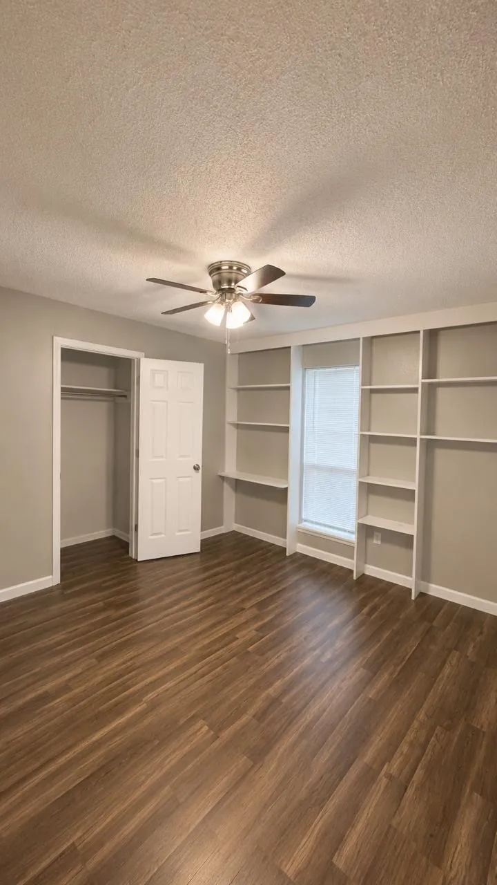 5408 Parkview Drive Haltom City, TX 76148