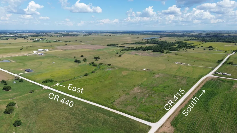 23 County Road 440 Muenster, TX 76252