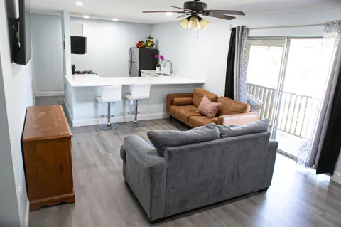 401 NW Marshall Court #7