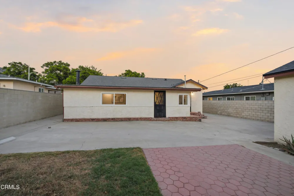 1201 Alameda Avenue Azusa, CA 91702