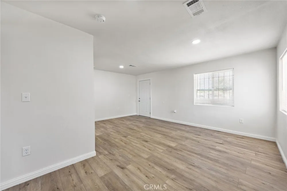 1004 Casino Street Bakersfield, CA 93307