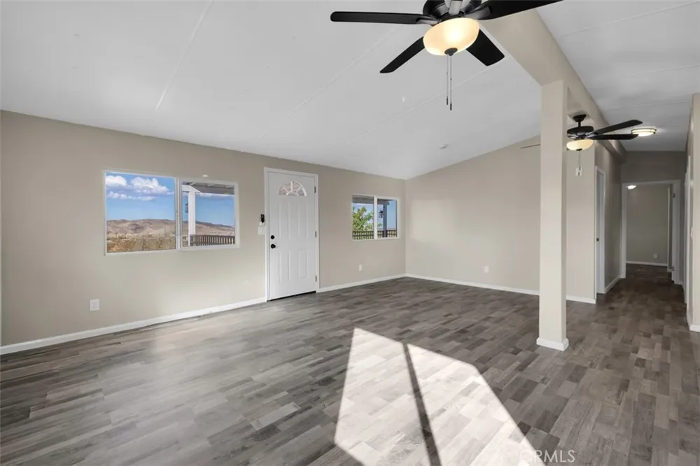 55757 Linn Landers, CA 92285