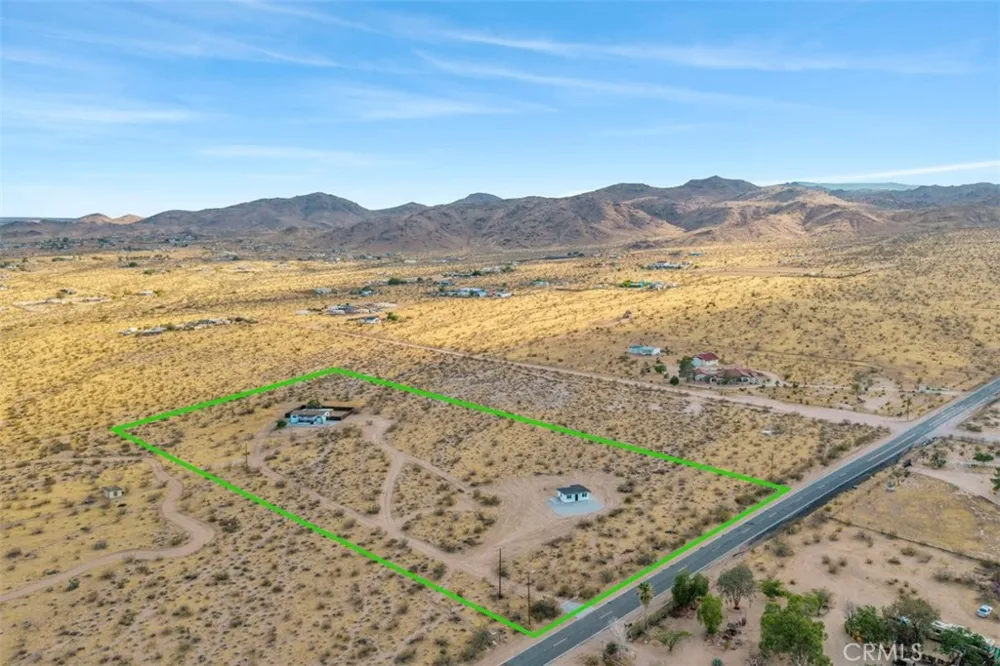 55757 Linn Landers, CA 92285