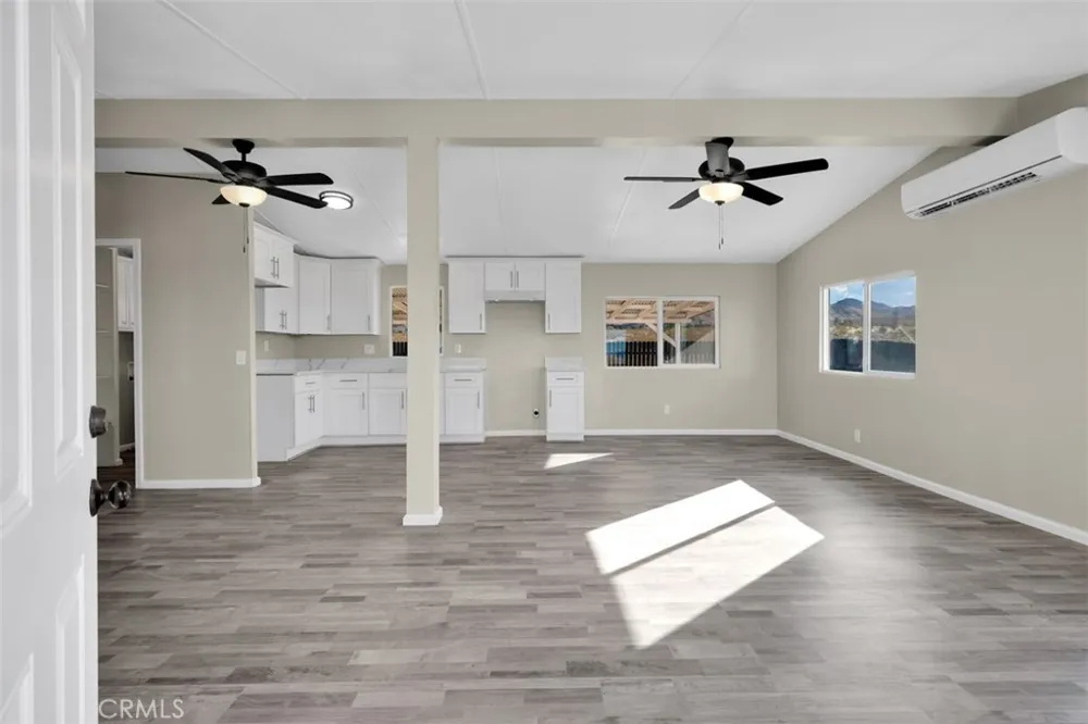 55757 Linn Landers, CA 92285